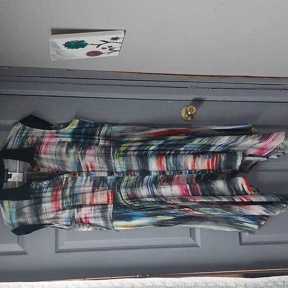 Dress - Picture 1 of 3